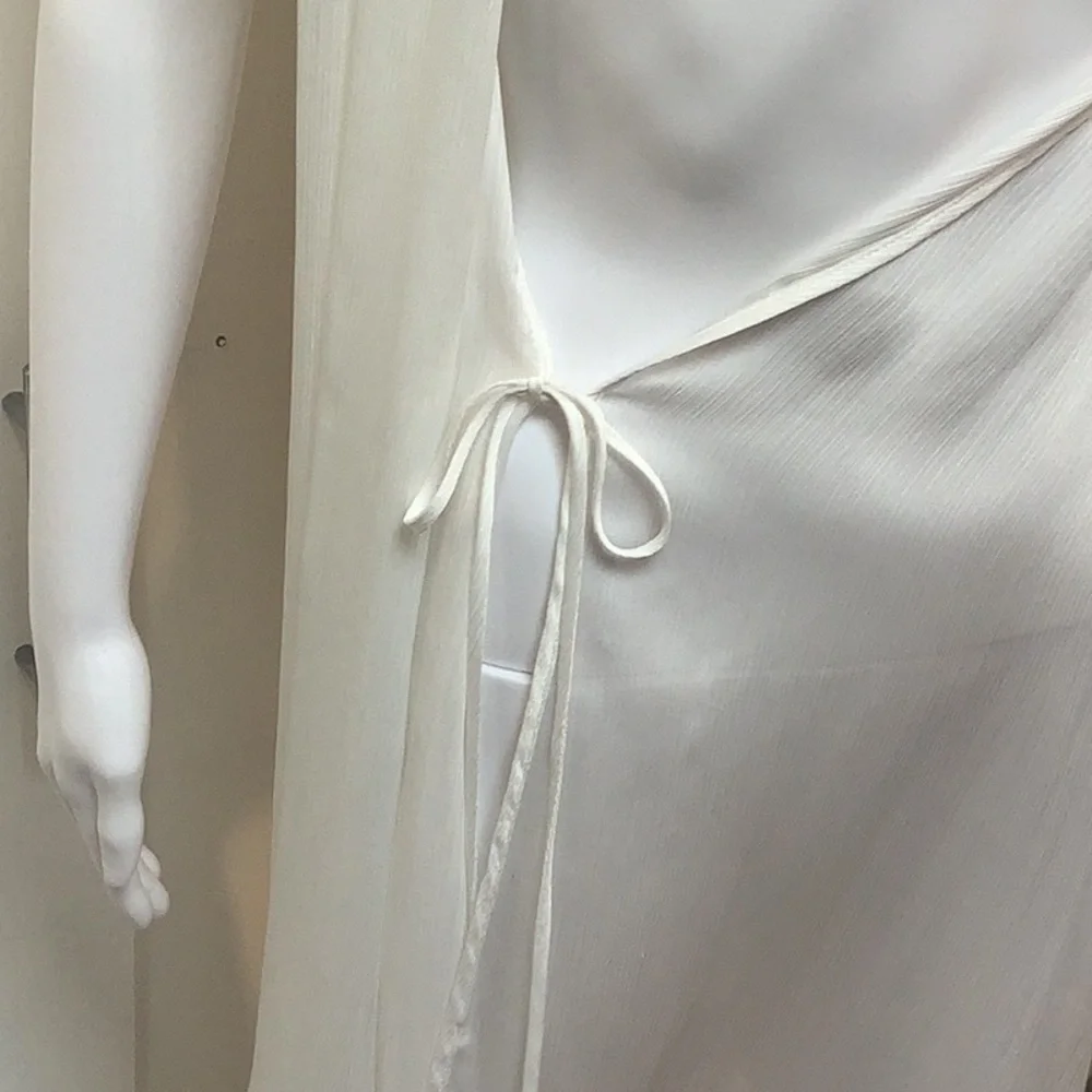 Oscar De La Renta Pink Label Ivory Semi Sheer Black Lace Shoulder Robe Sz M